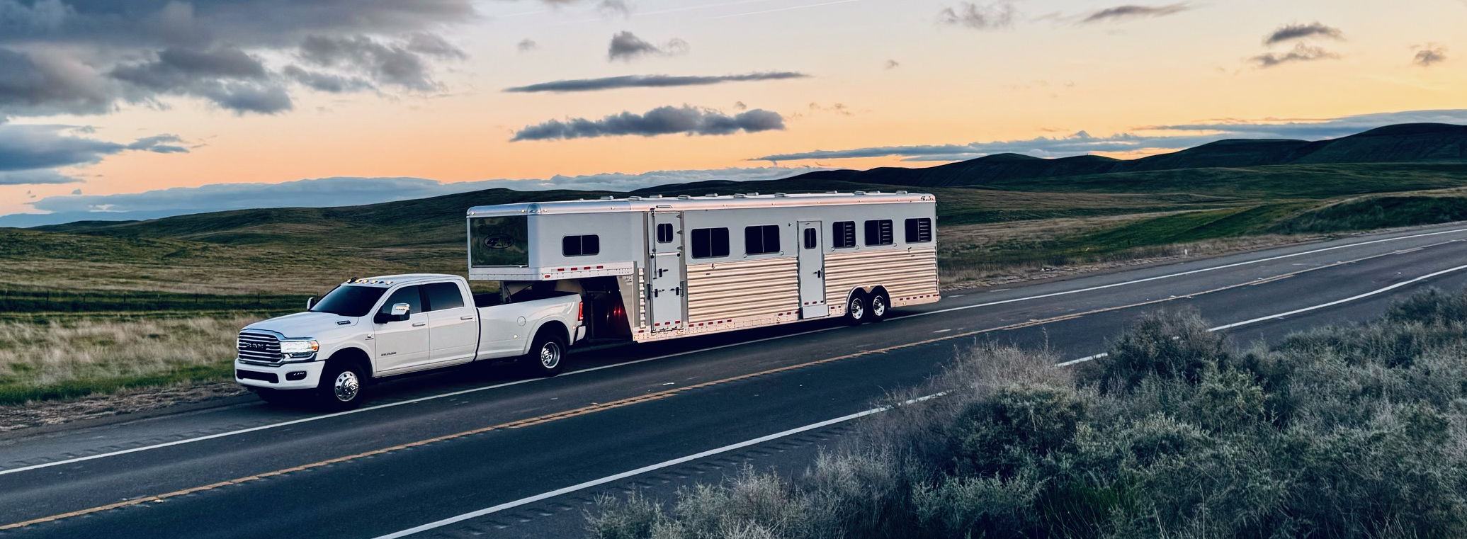 4-Star Horse Trailers
