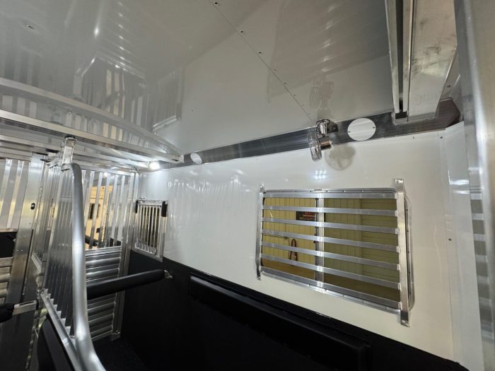 4-Star 2+1 Horse Trailer w Warmblood Stalls & Larger 102” Box Stall - Image 11