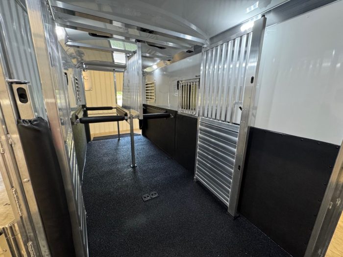 4-Star 2+1 Horse Trailer w Warmblood Stalls & Larger 102” Box Stall - Image 6
