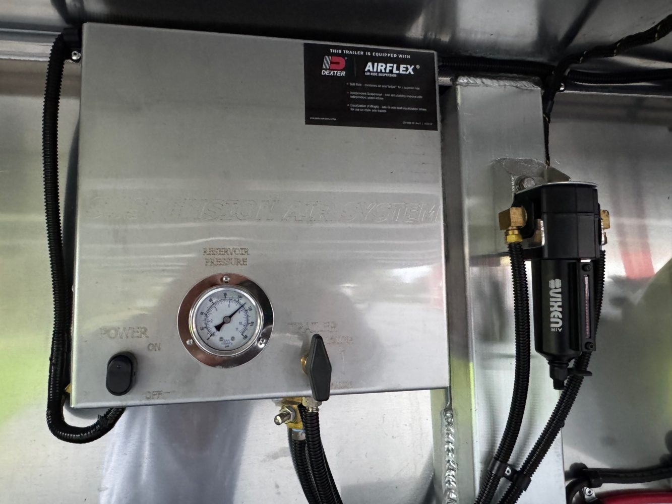 2026 4-Star 2+1 w Air Ride, Warmblood Stalls & Larger 102” Box Stall & Dress Area - Image 11